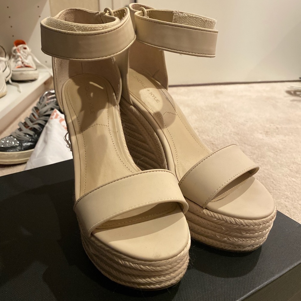 Beige Kendall & Kylie Espadrille